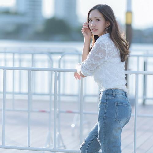 黑暗腐朽官方游戏下载